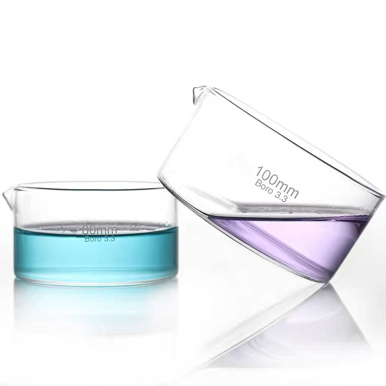 Flat Bottom Reusable Borosilicate Glass 60mm~200mm Crystallizing Dish With Spout 